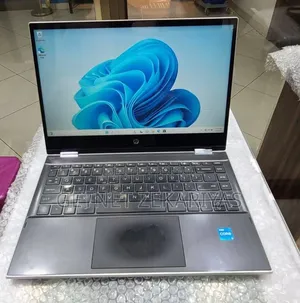 New Laptop HP Pavilion 14 8GB Intel Core i3 SSD 128GB