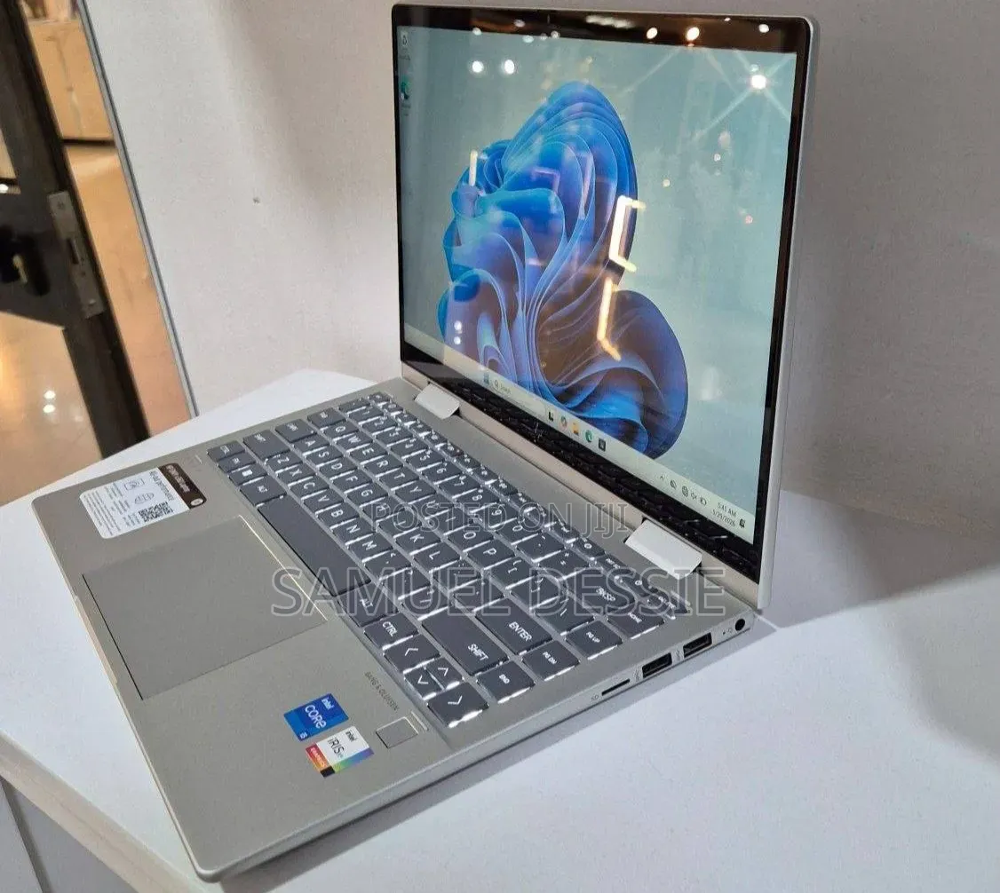 New Laptop HP Envy X360 8GB Intel Core i5 SSD 512GB
