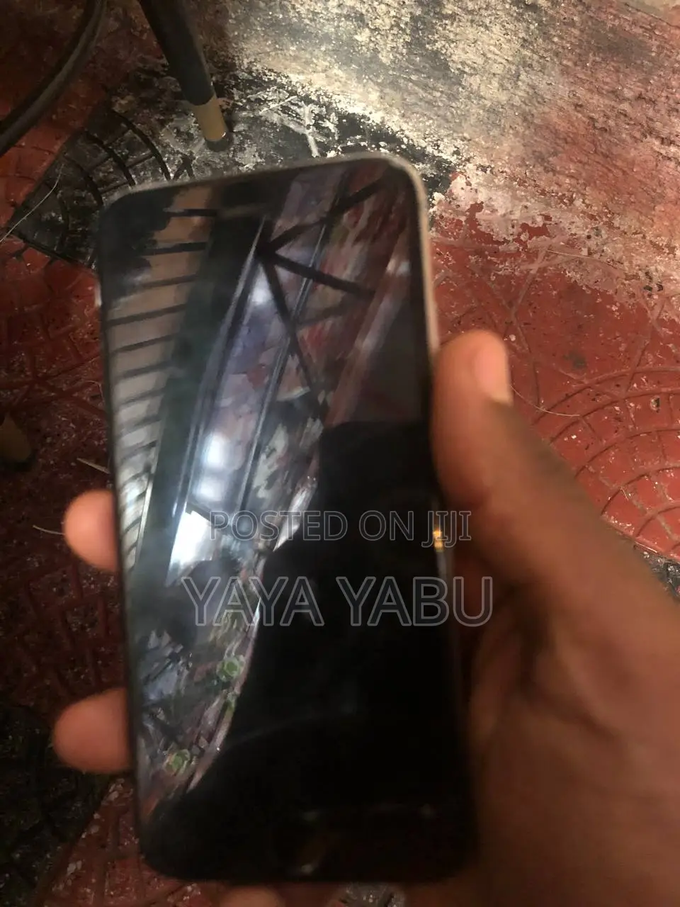 Apple iPhone 6 16 GB Gray
