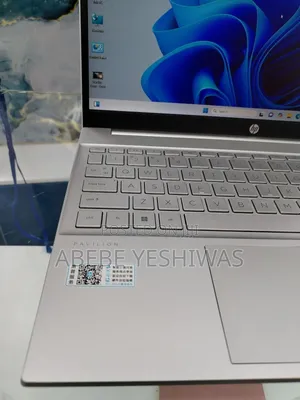New Laptop HP Pavilion 10 16GB Intel Core i5 SSD 512GB