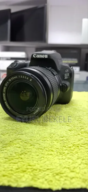 Canon 200d