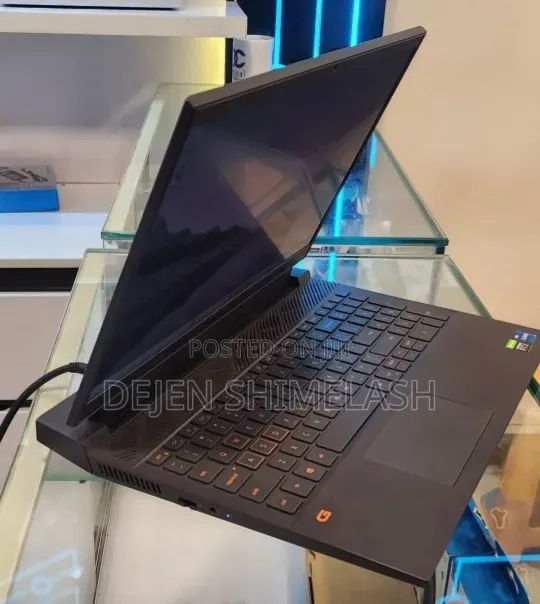 New Laptop Dell G15 5511 16GB Intel Core i7 SSD 512GB