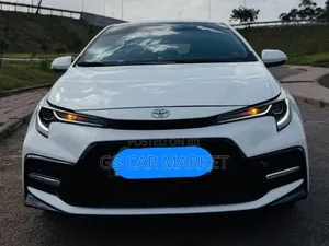 Toyota Corolla 2022 White