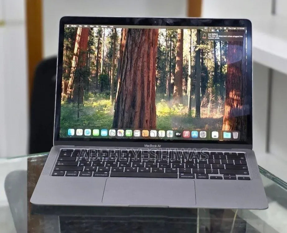 New Laptop Apple MacBook Air 2020 M1 8GB Apple M1 SSD 256GB