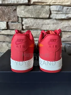Nike Air Force 1 '07 Lv8 "Atl" Sneakers Vibrant University Red