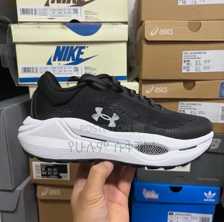 Under Armour Hovr Infinite 'Black/White' Men's Shoes