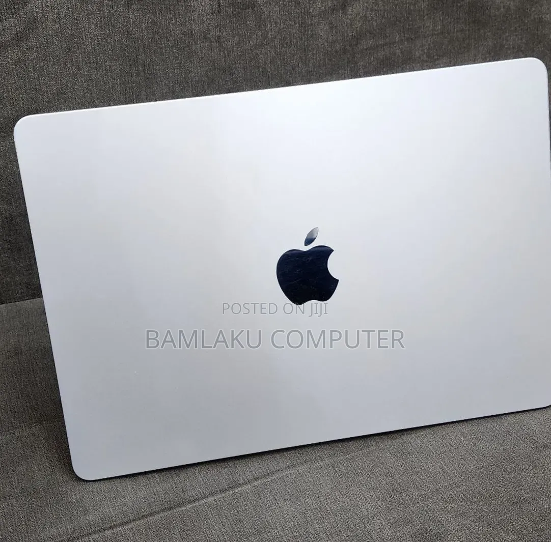 New Laptop Apple MacBook Air 2025 M4 16GB Apple M4 SSD 256GB