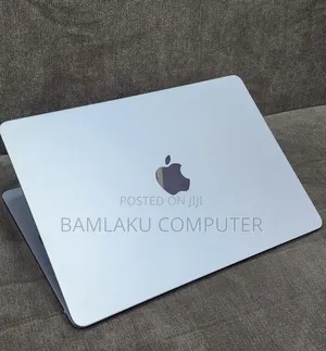 New Laptop Apple MacBook Air 2025 M4 16GB Apple M4 SSD 256GB