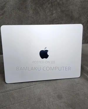 New Laptop Apple MacBook Air 2025 M4 16GB Apple M4 SSD 256GB