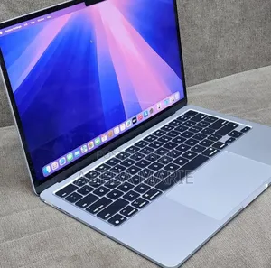 New Laptop Apple MacBook Air 2025 M4 16GB Apple M4 SSD 512GB
