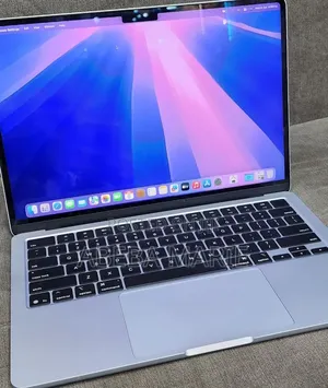 New Laptop Apple MacBook Air 2025 M4 16GB Apple M4 SSD 512GB