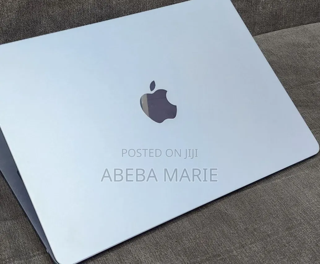 New Laptop Apple MacBook Air 2025 M4 16GB Apple M4 SSD 512GB