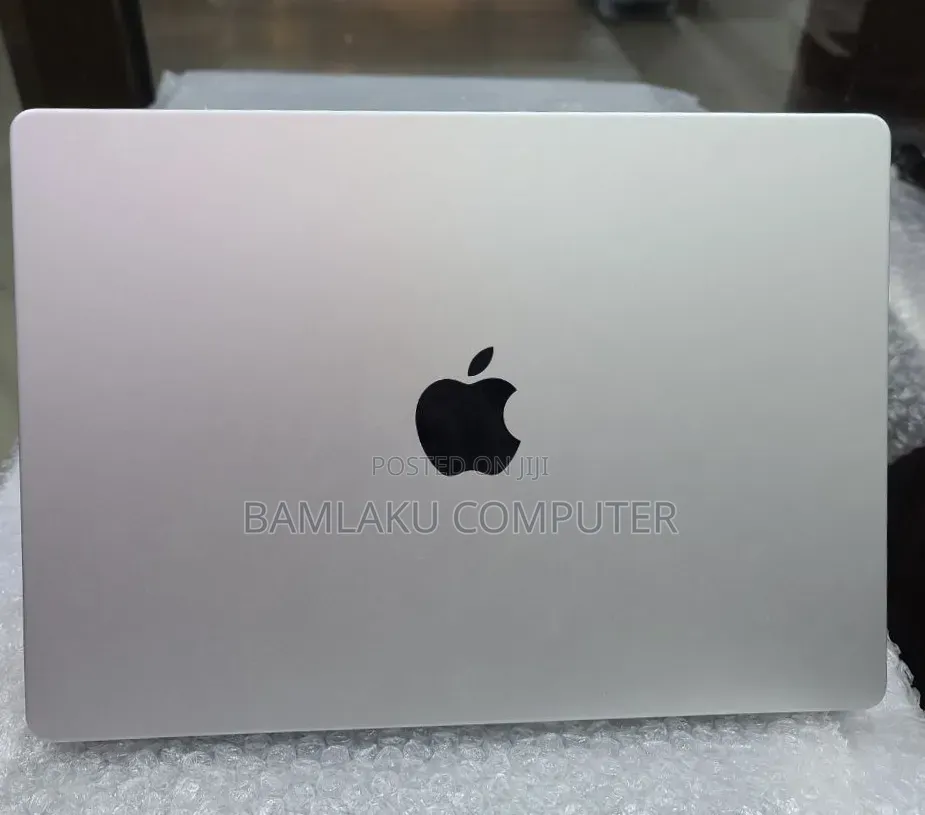 New Laptop Apple MacBook Pro 2021 M1 16GB Apple M1 Pro SSD 512GB