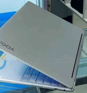 New Laptop Lenovo Yoga 9i 16GB Intel Core i7 SSD 512GB