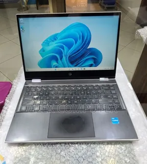 New Laptop HP Pavilion 14 8GB Intel Core i3 SSD 128GB