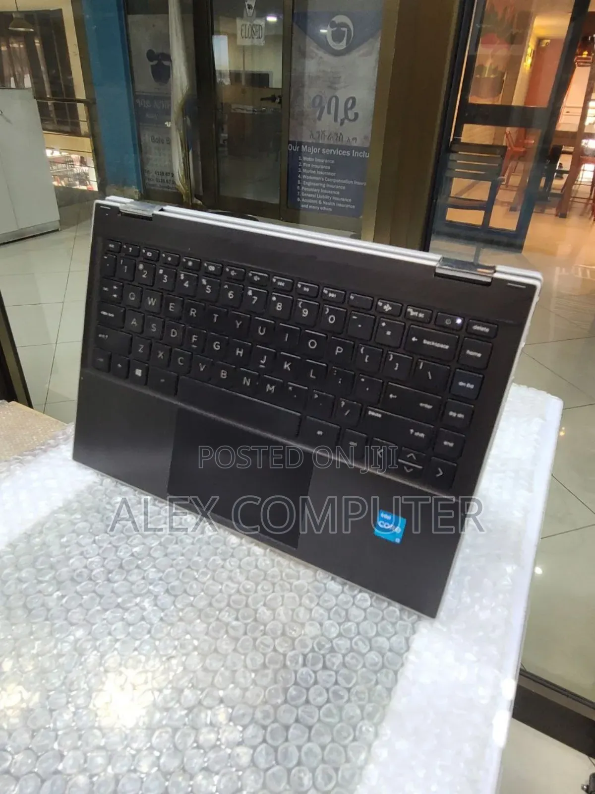 New Laptop HP Pavilion 14 8GB Intel Core i3 SSD 128GB