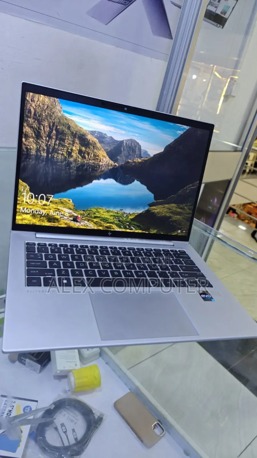 New Laptop HP EliteBook 840 G9 16GB Intel Core i7 SSD 512GB