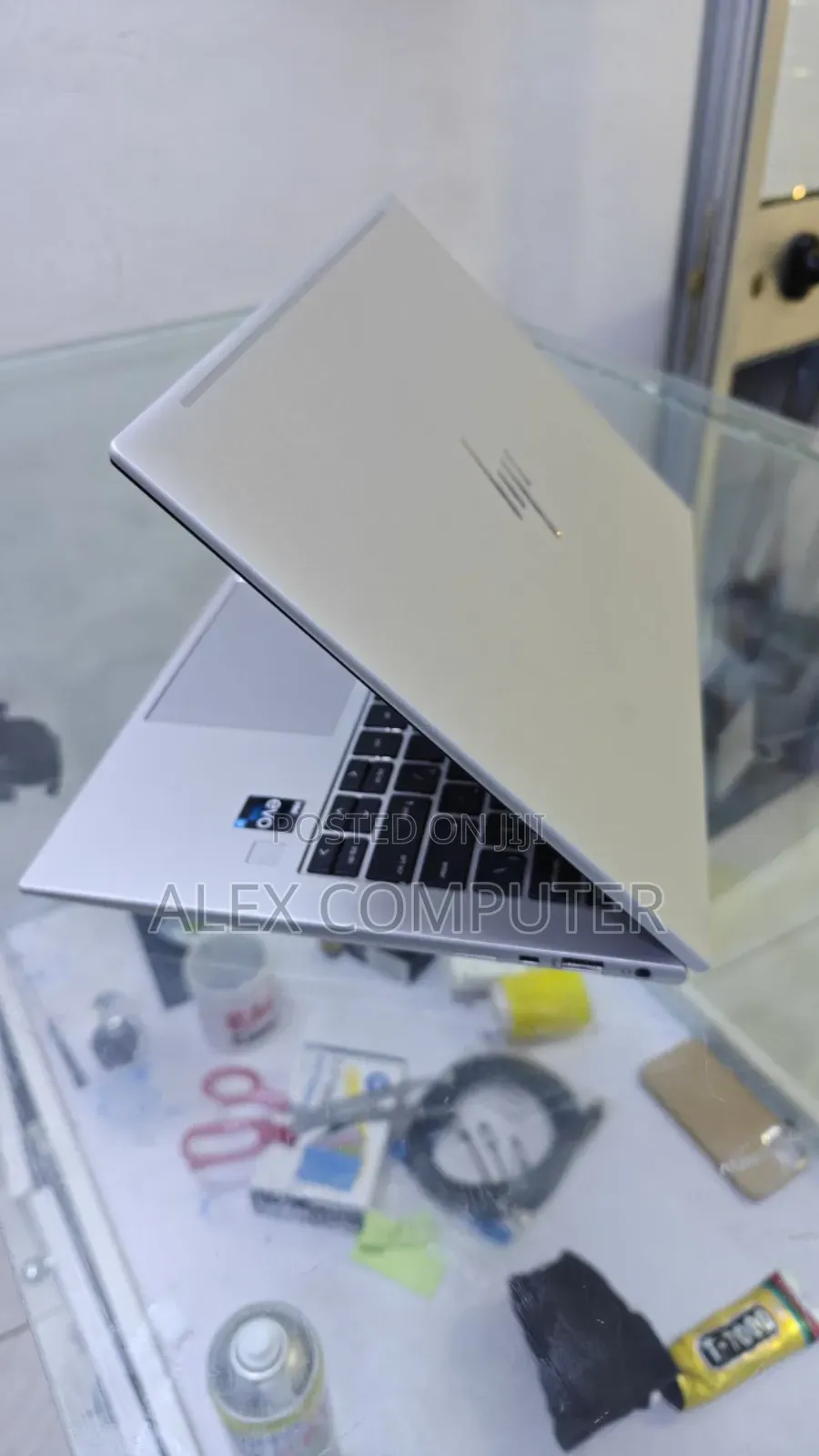 New Laptop HP EliteBook 840 G9 16GB Intel Core i7 SSD 512GB