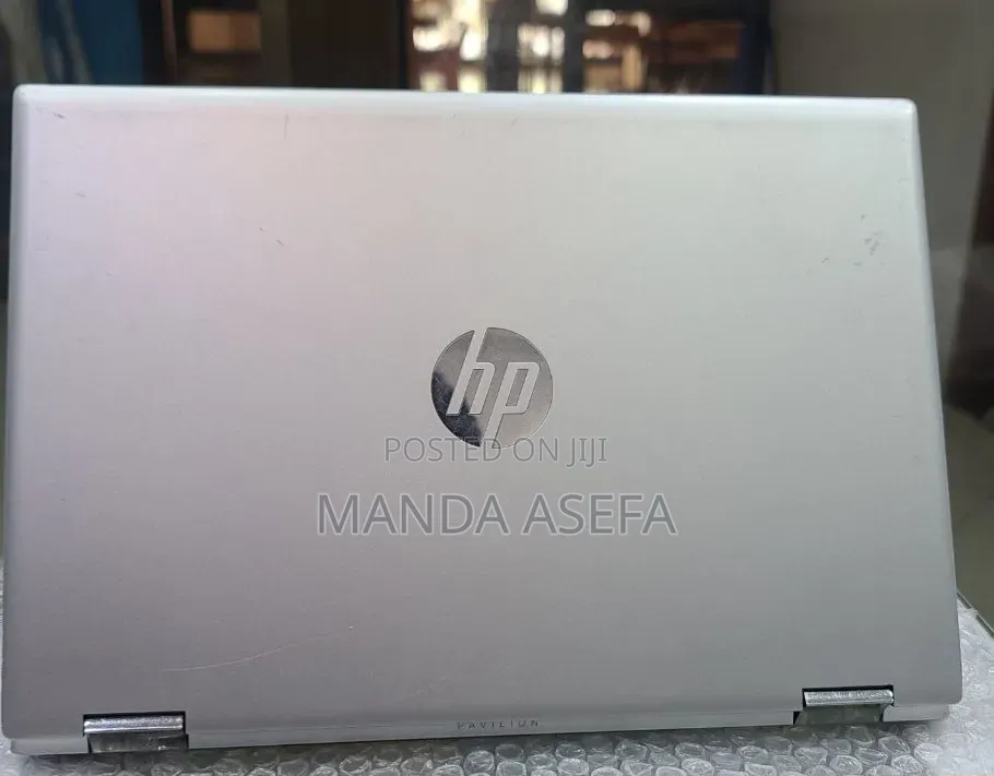 Laptop HP Pavilion 14 x360 2-in-1 8GB Intel Core i3 SSD 128GB