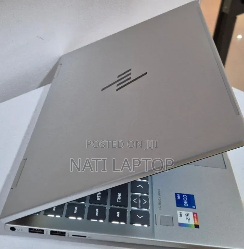 New Laptop HP Envy 14 8GB Intel Core i5 SSD 512GB