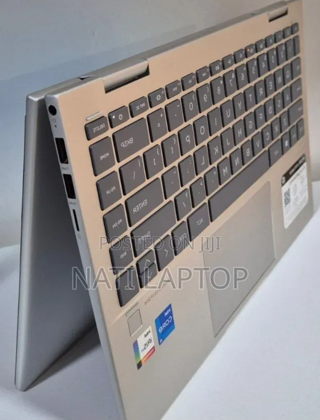 New Laptop HP Envy 14 8GB Intel Core i5 SSD 512GB