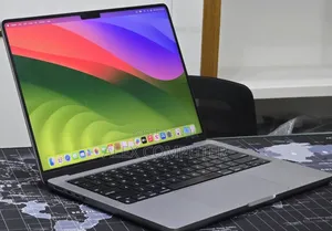 New Laptop Apple MacBook Air 2024 M3 8GB Apple M3 SSD 512GB