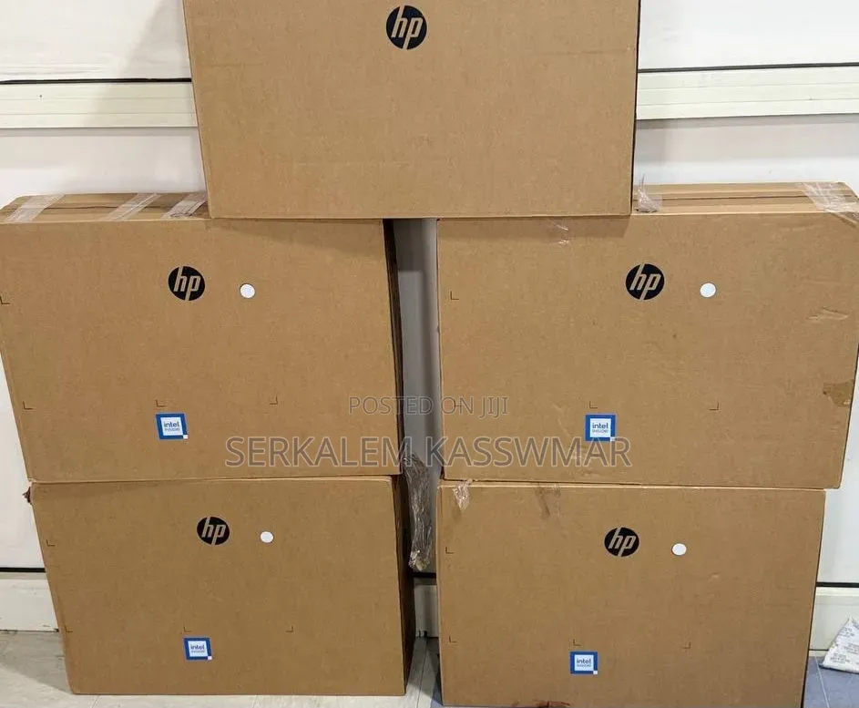 New Desktop Computer HP 200 G4 All-in-One 8GB Intel Core i5 SSD 512GB