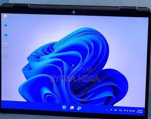 New Laptop HP Spectre 16GB Intel Core i7 SSD 1T
