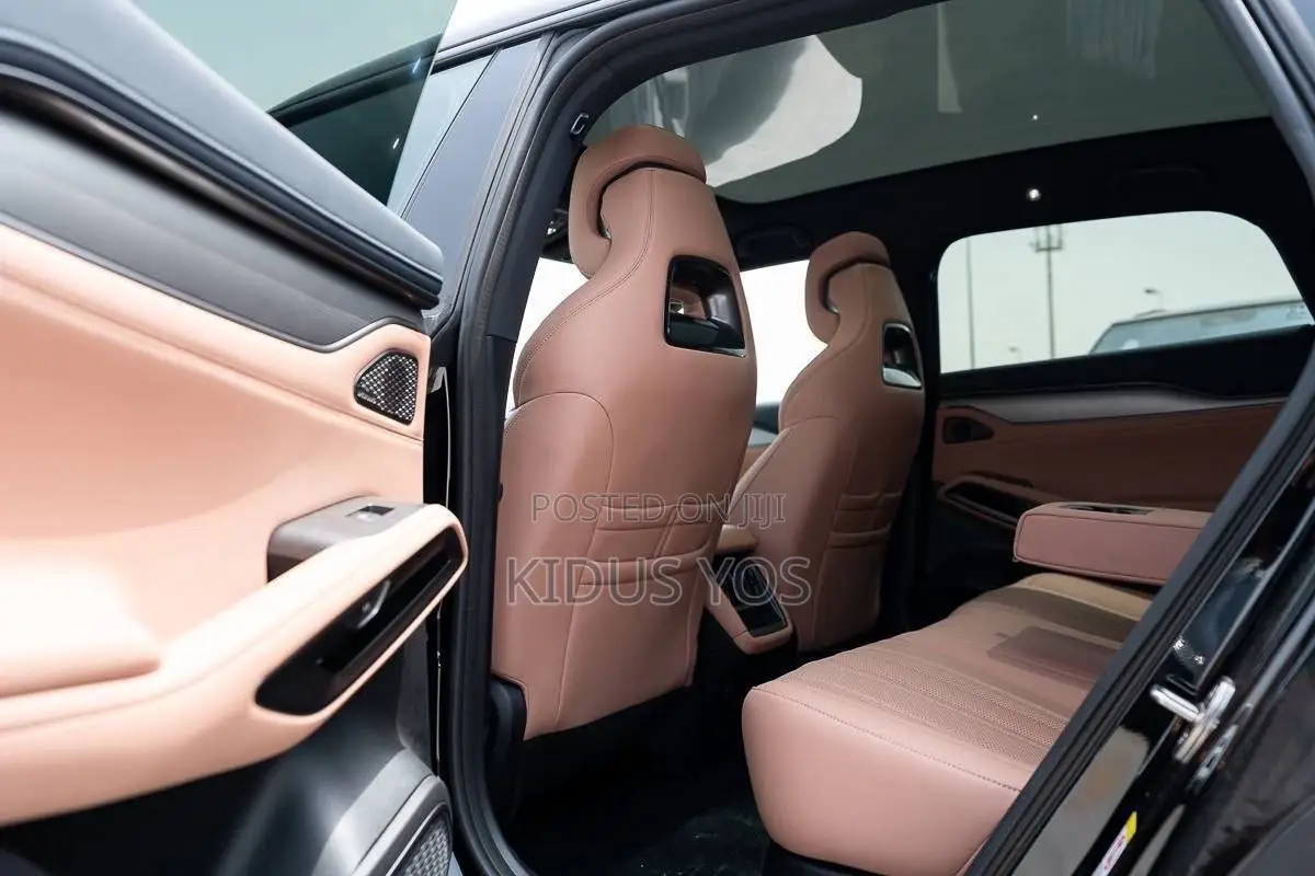 New BYD Song L DM-i 2025 Black