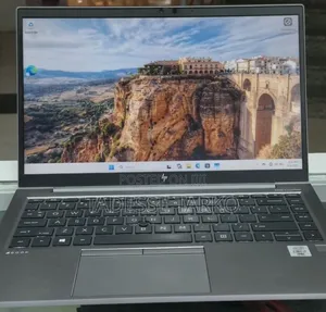 New Laptop HP ZBook 15u G3 16GB Intel Core i7 SSD 512GB