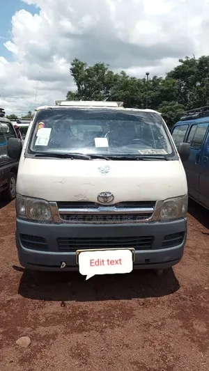 Toyota HiAce 2007 White