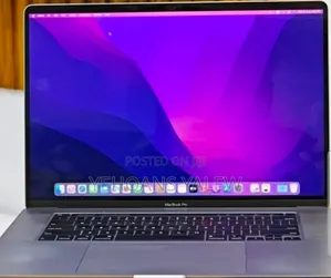 New Laptop Apple MacBook Pro 2018 32GB Intel Core i9 SSD 2T