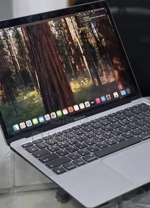New Laptop Apple MacBook Air 2020 M1 8GB Apple M1 SSD 256GB