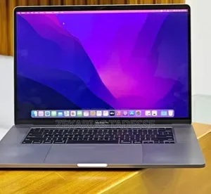 New Laptop Apple MacBook Pro 2018 32GB Intel Core i9 SSD 2T