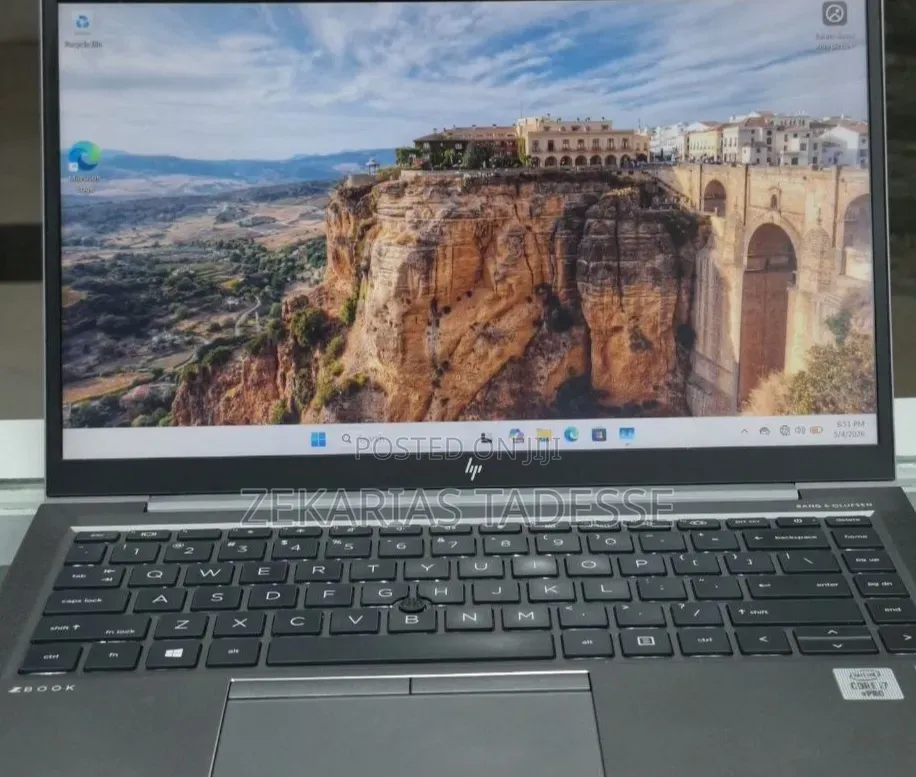 New Laptop HP ZBook 15 16GB Intel Core i7 SSD 512GB