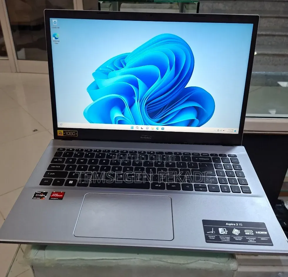 New Laptop Acer Aspire 3 16GB AMD Ryzen 7 SSD 512GB