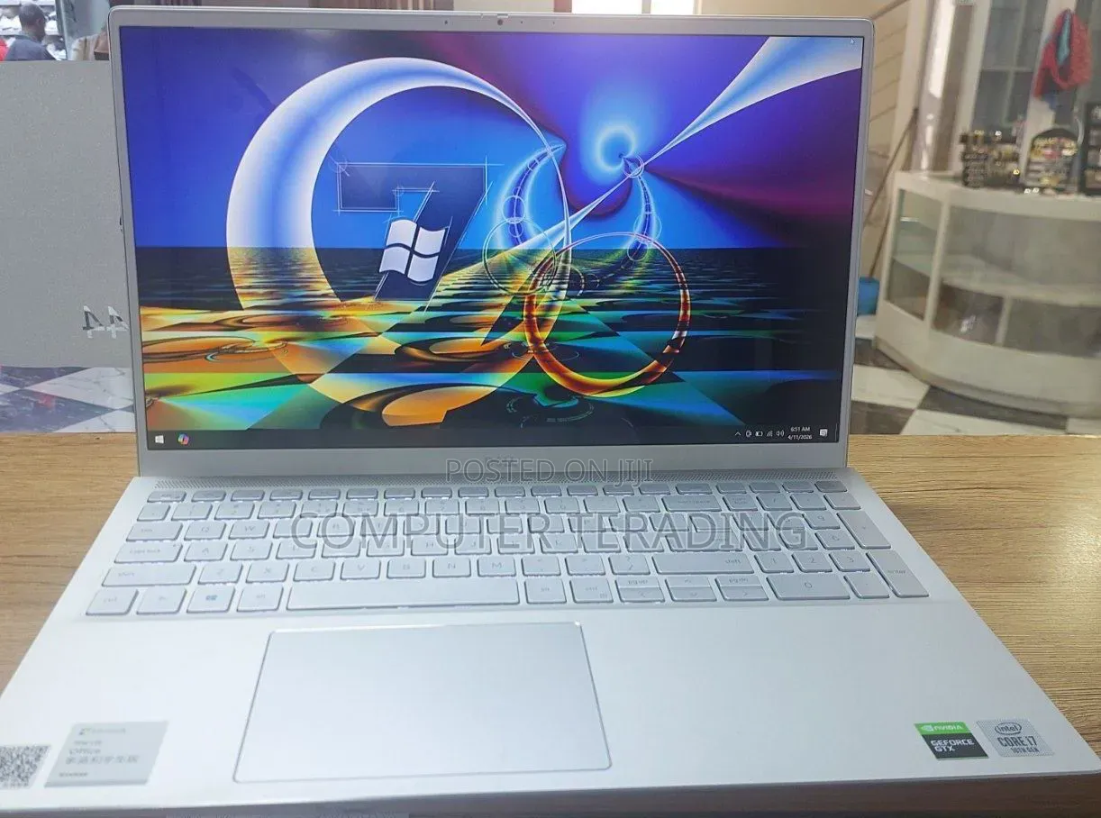 New Laptop Dell Inspiron 15 16GB Intel Core i7 SSD 512GB