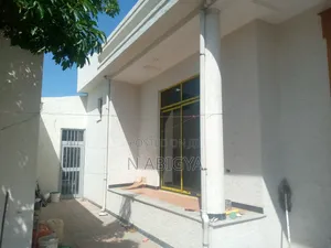 Furnished 3bdrm Villa in Akaky Kaliti for sale