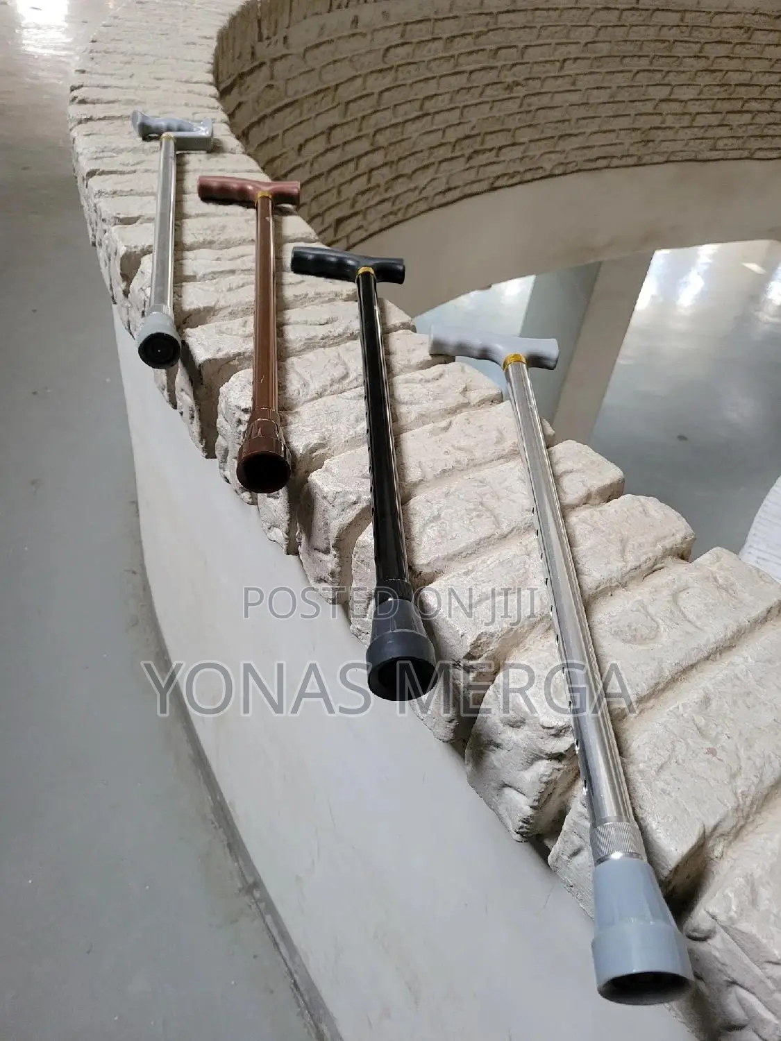 Walking Stick for Patient Old Age球included to Keep Cane Tightly Folded