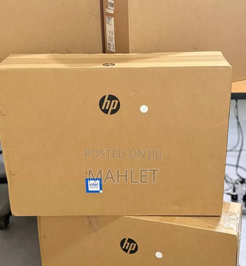 New Laptop HP Pavilion 15 8GB Intel Core i5 SSD 512GB