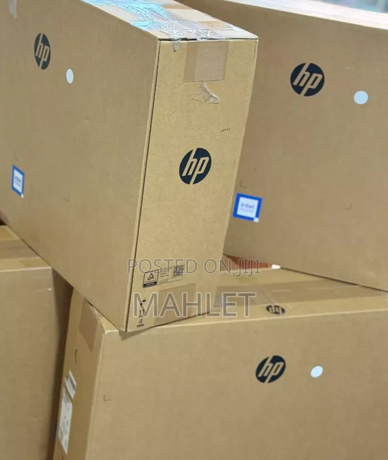 New Laptop HP Pavilion 15 8GB Intel Core i5 SSD 512GB