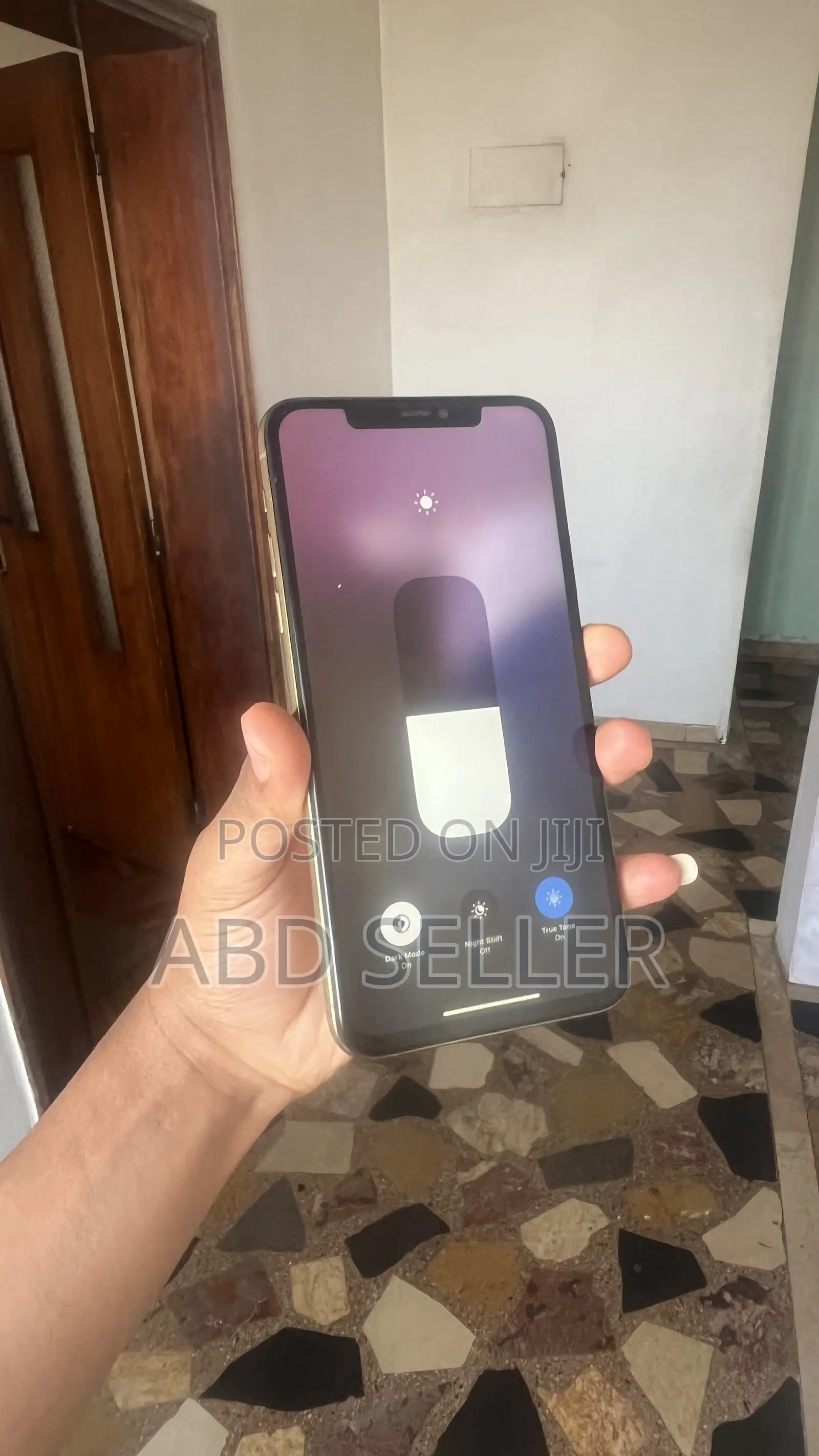 Apple iPhone 11 Pro Max 64 GB Gold