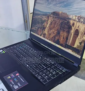 New Laptop MSI 16GB Intel Core i7 SSD 512GB