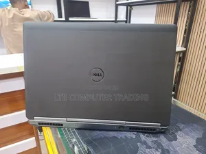 New Laptop Dell Precision 7720 64GB Intel Core i7 HDD+SSD 1.5T