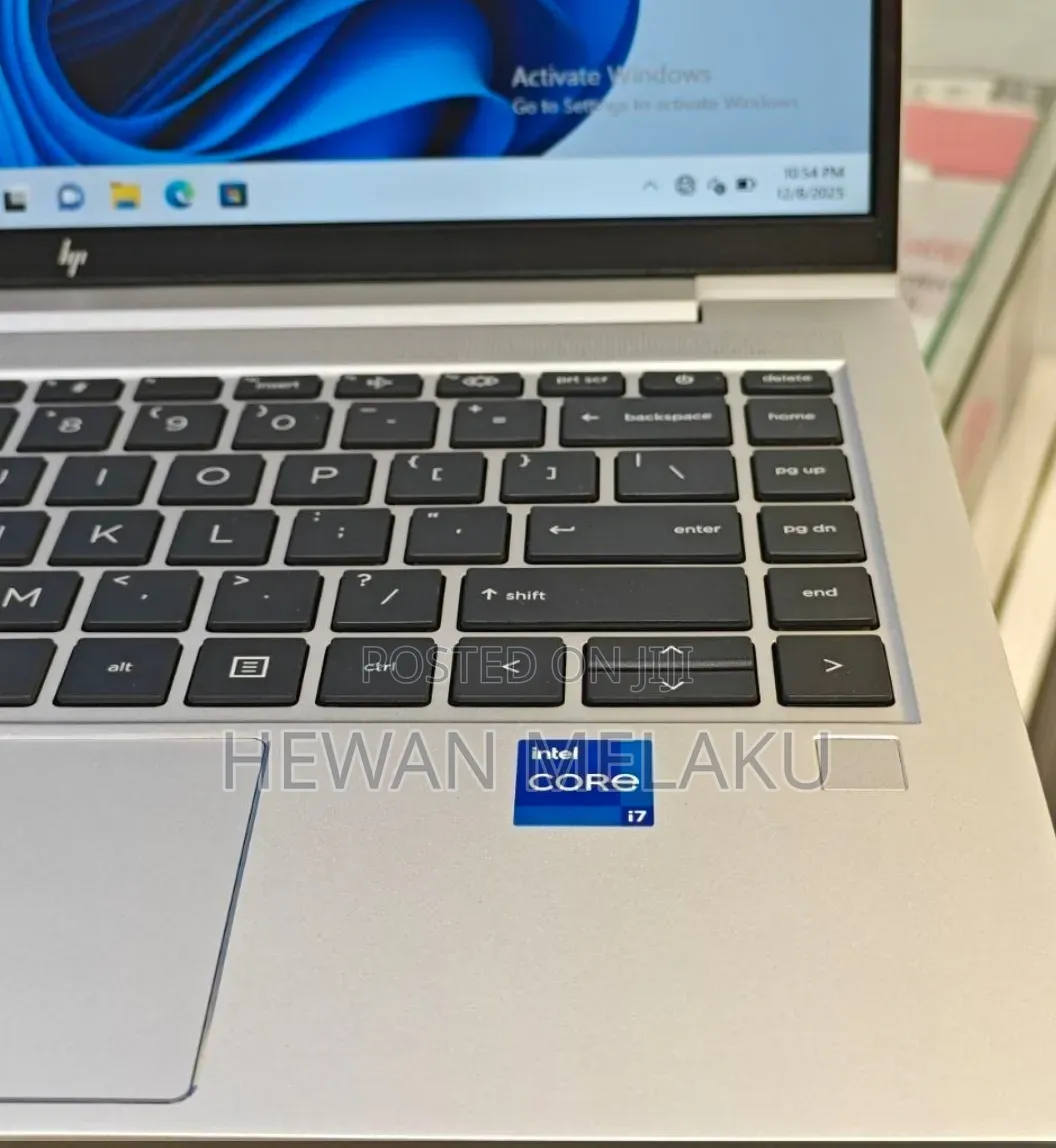 New Laptop HP ProBook 440 G10 16GB Intel Core i7 SSD 1T
