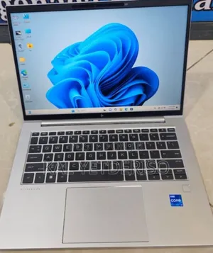 New Laptop HP EliteBook 840 G9 16GB Intel Core i7 SSD 512GB