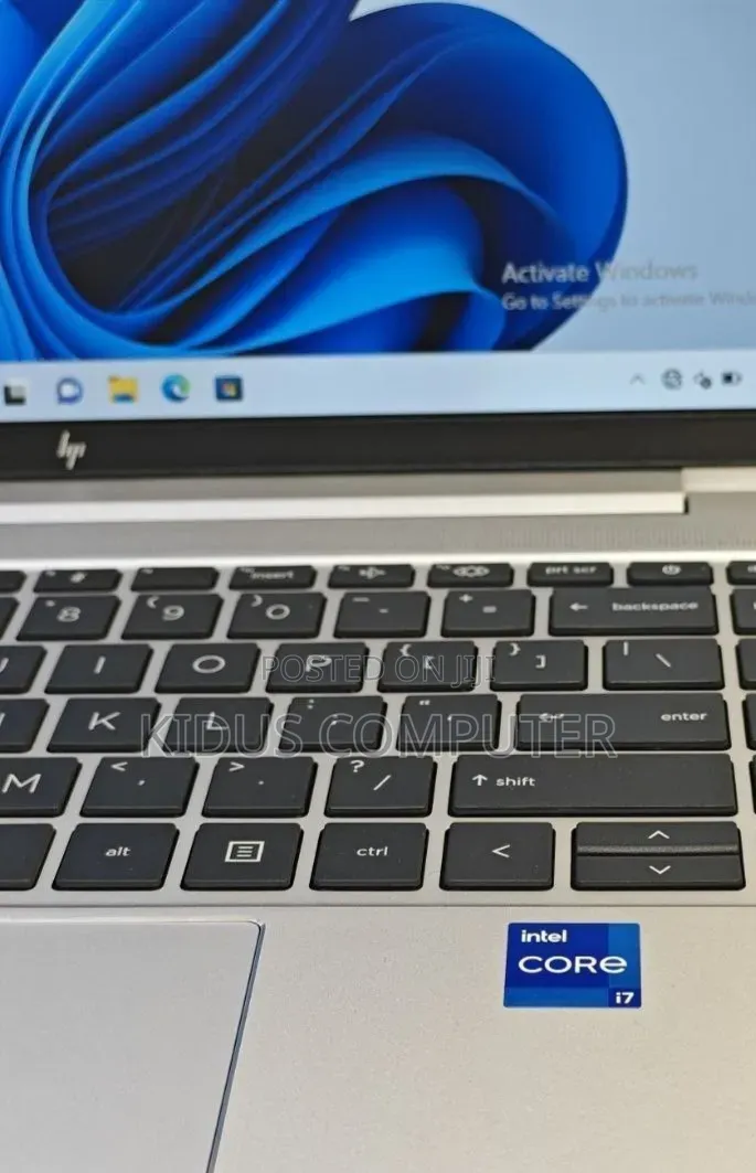 New Laptop HP ProBook 440 G10 16GB Intel Core i7 SSD 1T