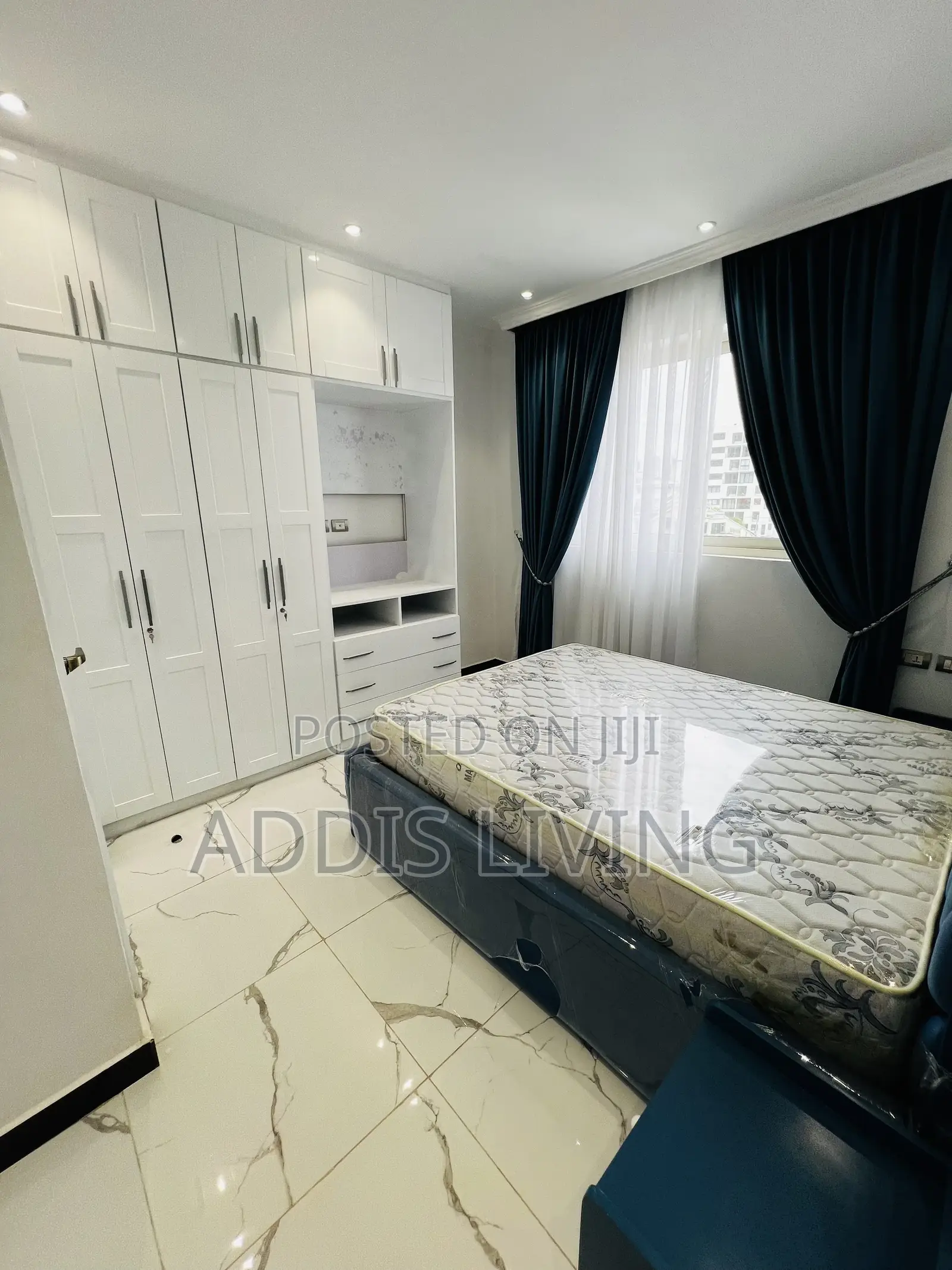 Furnished 20bdrm Apartment in Bole for sale