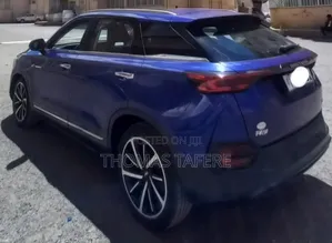 Bestune T77 1.2 FWD 2022 Blue