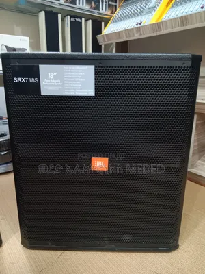 Subwoofer Srx718s Speaker